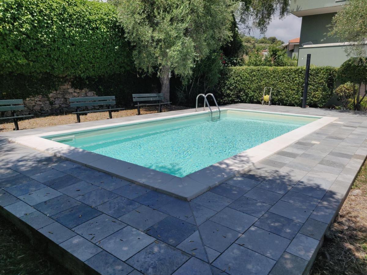 Residenza Il Poggio Apartamento San Bartolomeo Al Mare Exterior foto