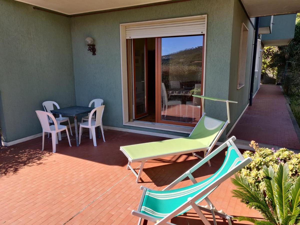 Residenza Il Poggio Apartamento San Bartolomeo Al Mare Exterior foto