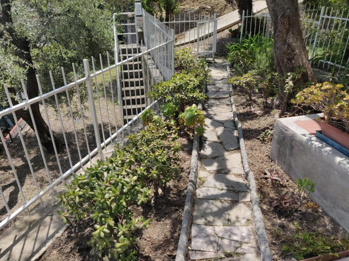 Residenza Il Poggio Apartamento San Bartolomeo Al Mare Exterior foto